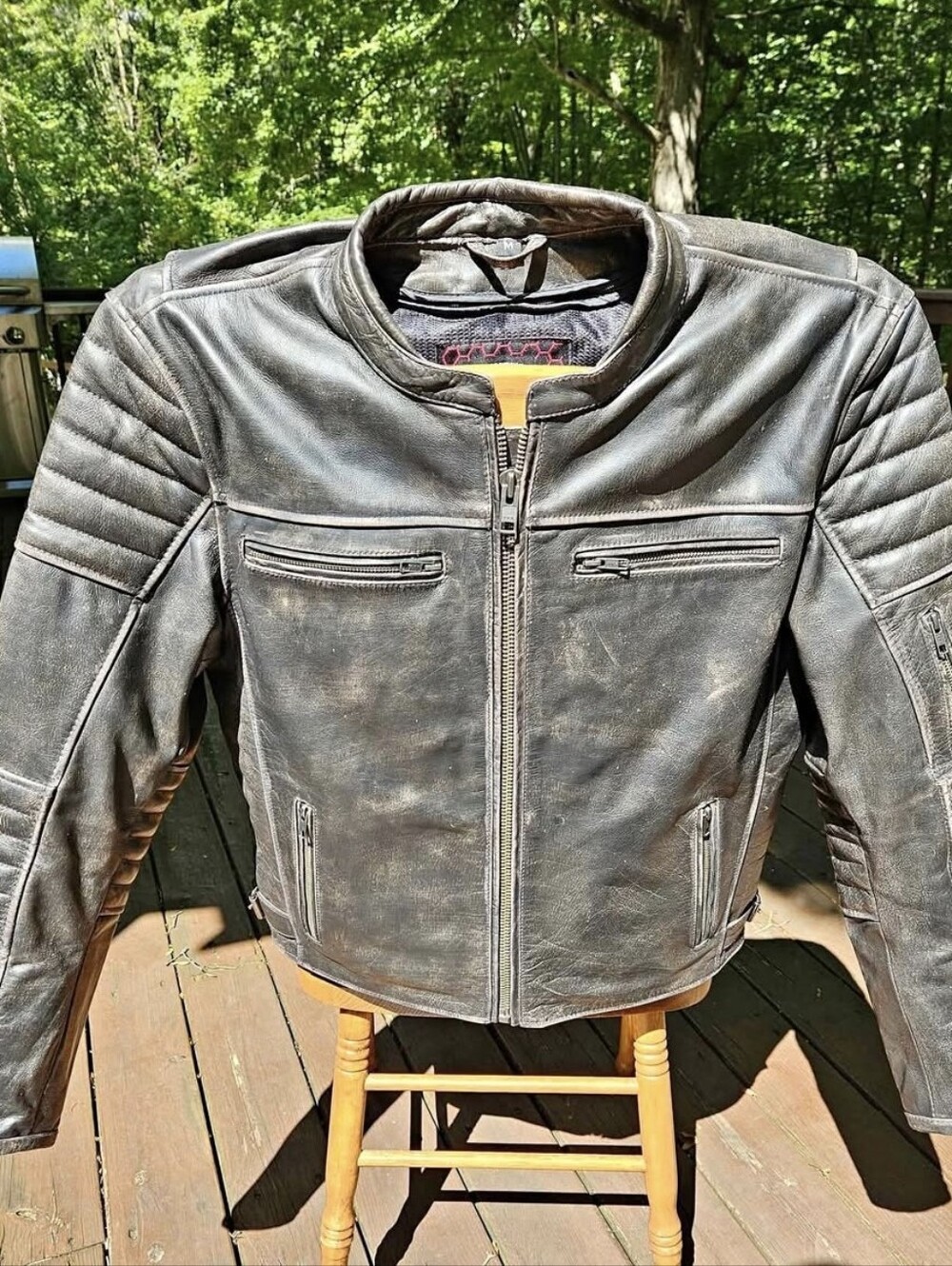 Mfg first co mens M leather jacket